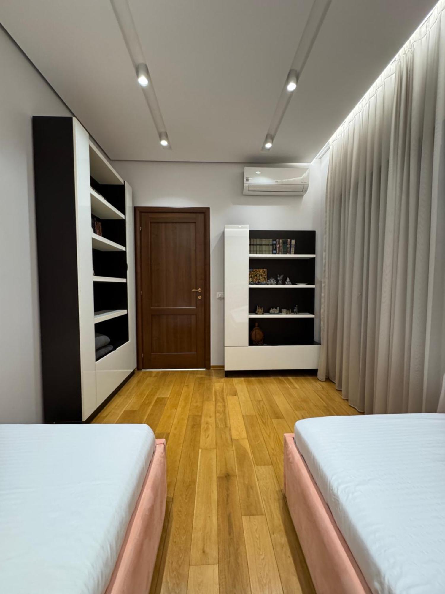 Sam'S Apartments 1 - Тирана Екстер'єр фото